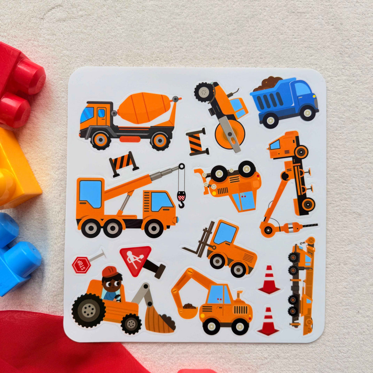 Gumijaste nalepke – prvo spoznavanje